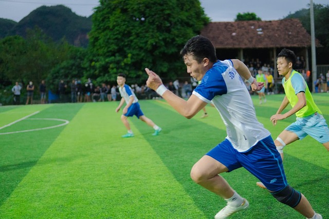 巴黎圣日耳曼梅西助攻内马尔破门