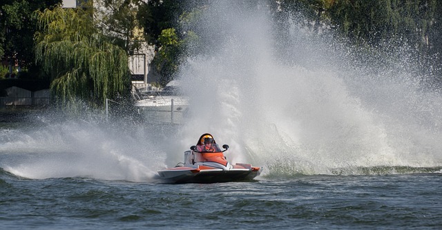 鱼缸论继续！霍伊伦双响助球队回榜首，头顶脚踢荣膺全场最佳