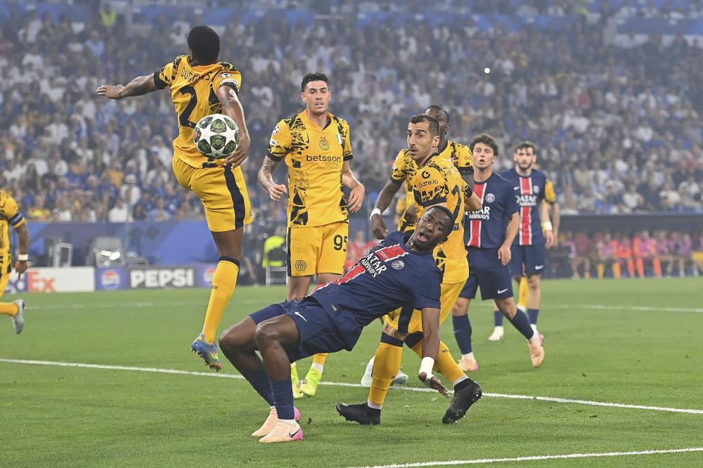 米体：欧冠正成为孔蒂的敏感点，他时常自相矛盾