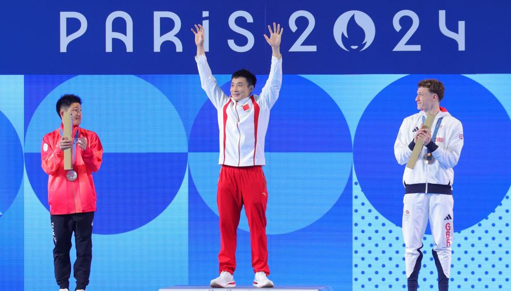 拉奎尔罗德里格斯对决妮琪贝拉引关注